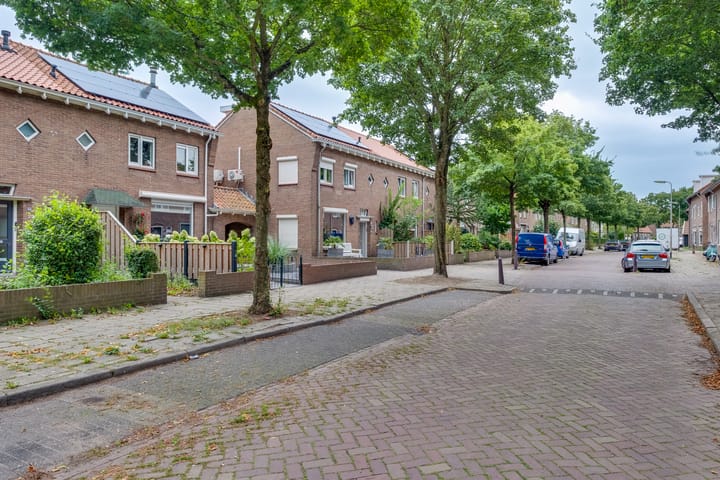 Foto 42 van Putmanstraat 92