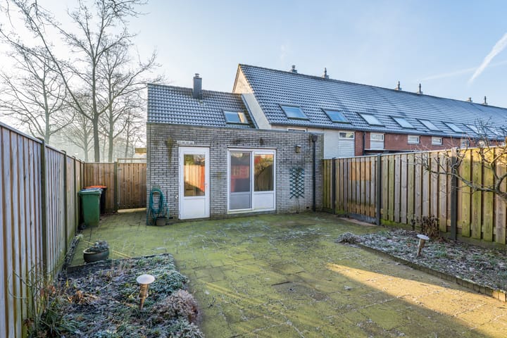 Photo 25 of Zwanenweide 12