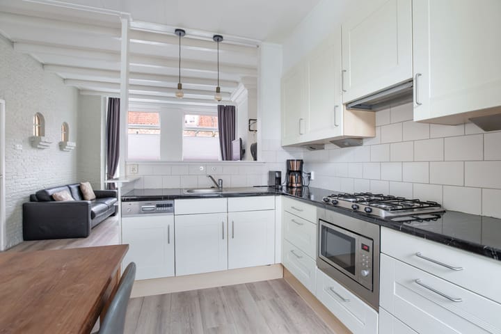 Foto 11 van 2e Hollandiastraat 5