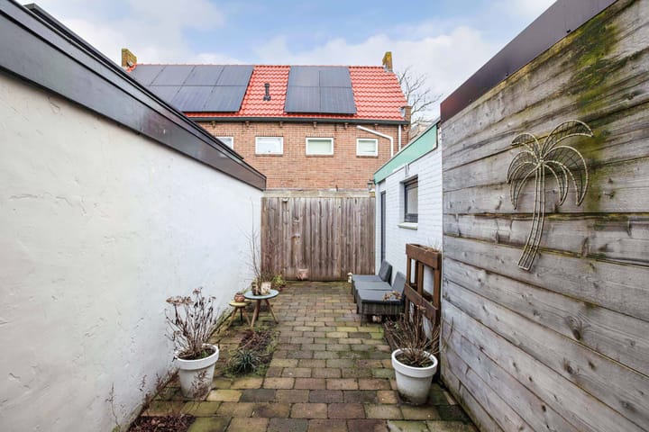 Foto 19 van 2e Hollandiastraat 5