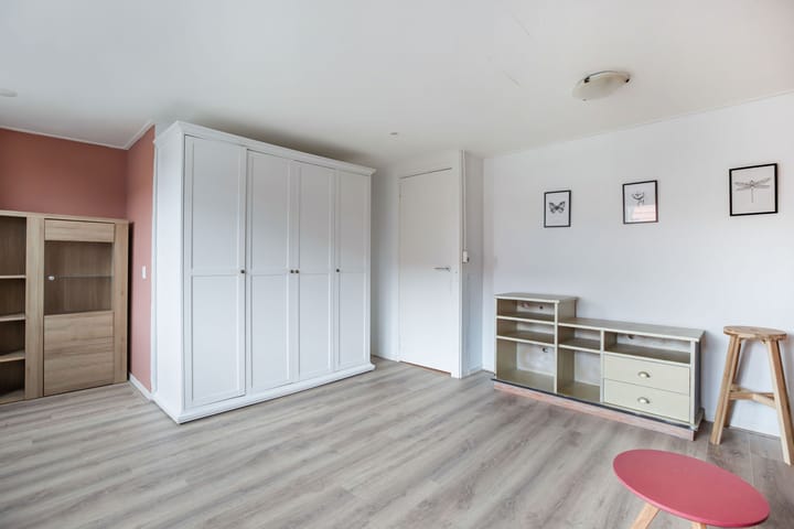 Foto 22 van 2e Hollandiastraat 5