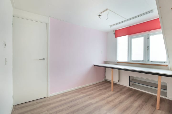 Foto 24 van 2e Hollandiastraat 5