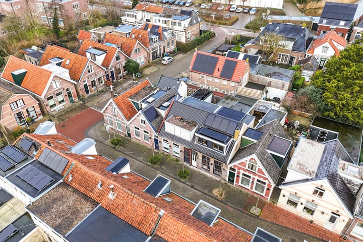 Foto 28 van 2e Hollandiastraat 5