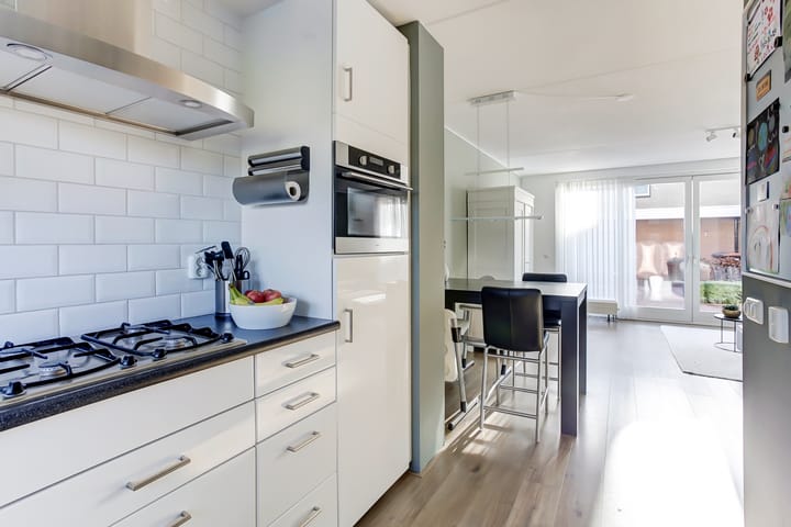 Foto 16 van Eurosingel 160