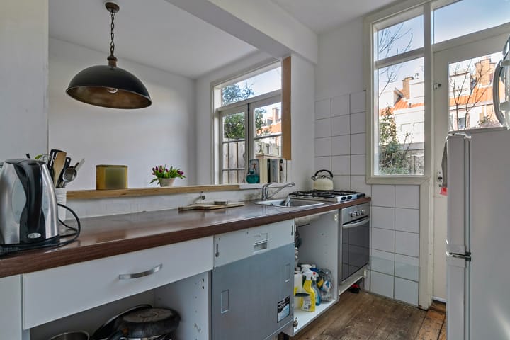 Foto 11 van Loenensestraat 69