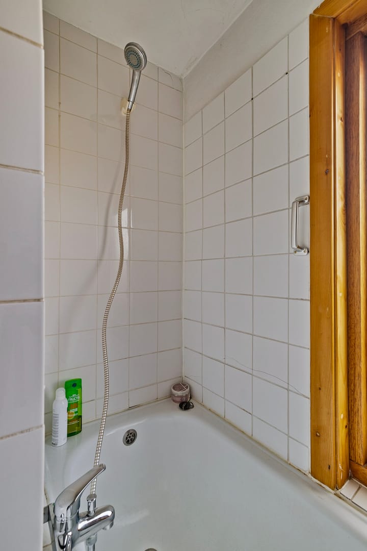 Foto 16 van Loenensestraat 69