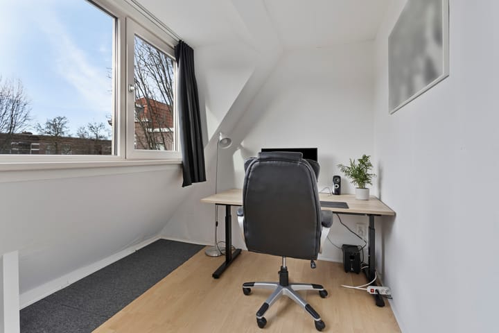 Foto 28 van Floresstraat 40