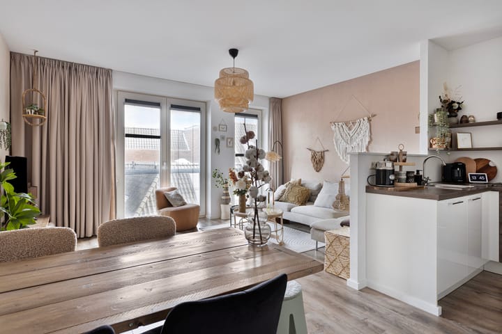 Foto 14 van Schoolstraat 8-B