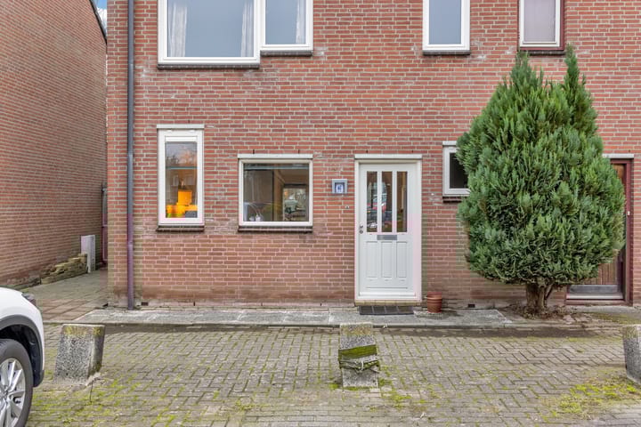 Foto 7 van Pruikenmakerstraat 6