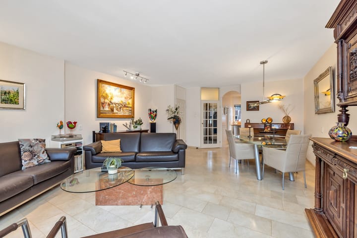 Foto 12 van Pruikenmakerstraat 6