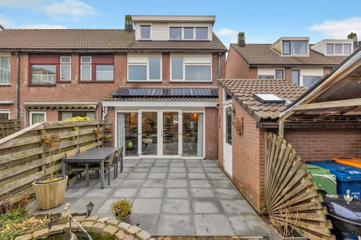 Foto 39 van Pruikenmakerstraat 6