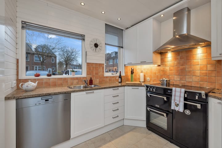 Foto 3 van Pruikenmakerstraat 6