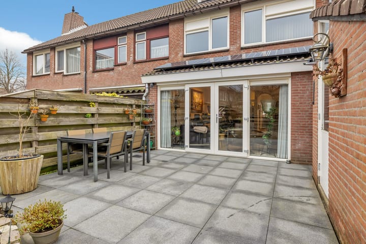 Foto 5 van Pruikenmakerstraat 6