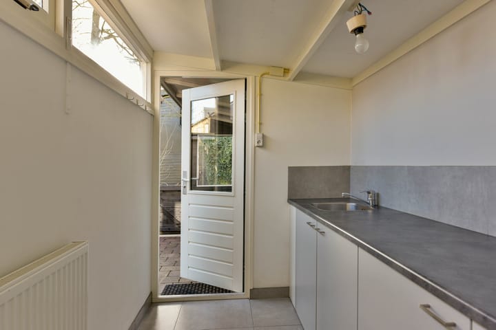 Foto 15 van Voorburgstraat 10