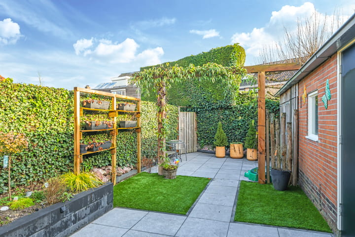 Photo 6 of Burgemeester Chevallierplein 9