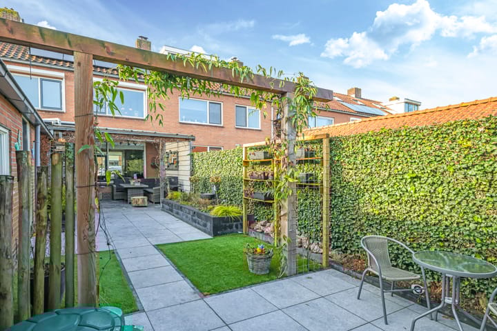 Photo 43 of Burgemeester Chevallierplein 9