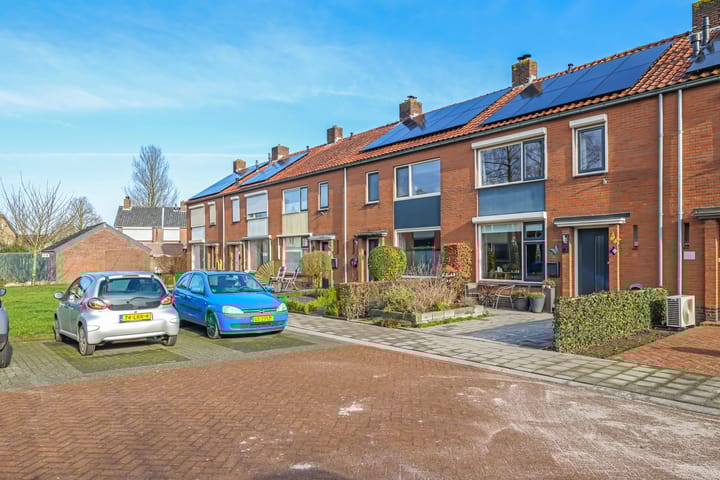 Photo 58 of Burgemeester Chevallierplein 9