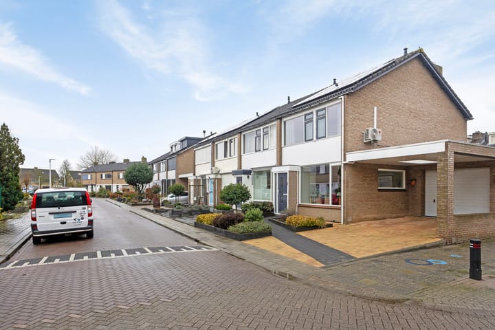 Foto 9 van Floris V straat 1