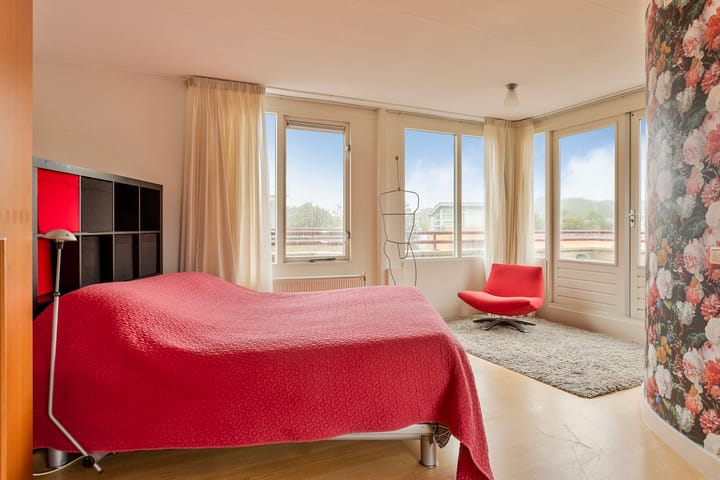 Foto 36 van Wim Sonneveldstraat 26