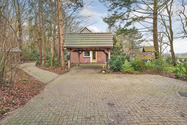 Photo 3 of Witteveen 20-Y