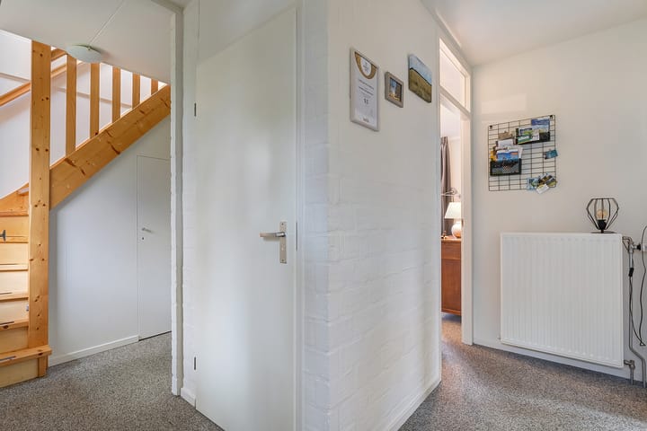 Photo 12 of Witteveen 20-Y