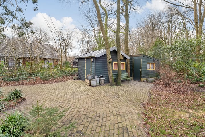 Photo 35 of Witteveen 20-Y