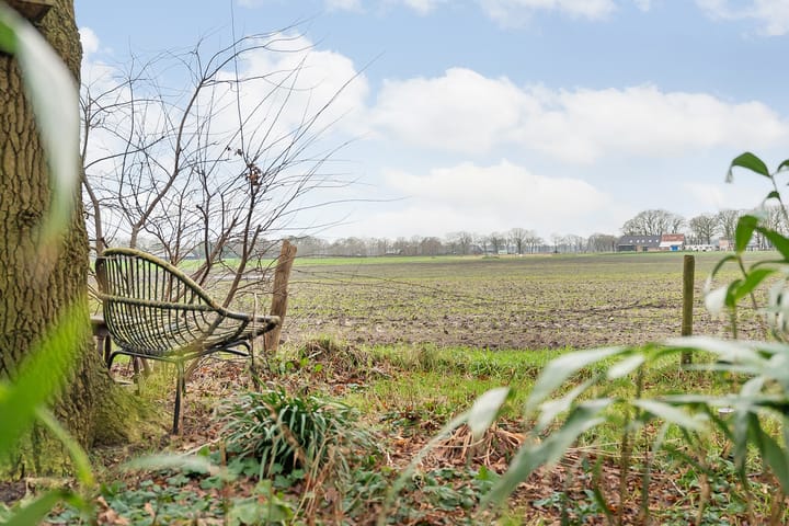 Photo 37 of Witteveen 20-Y