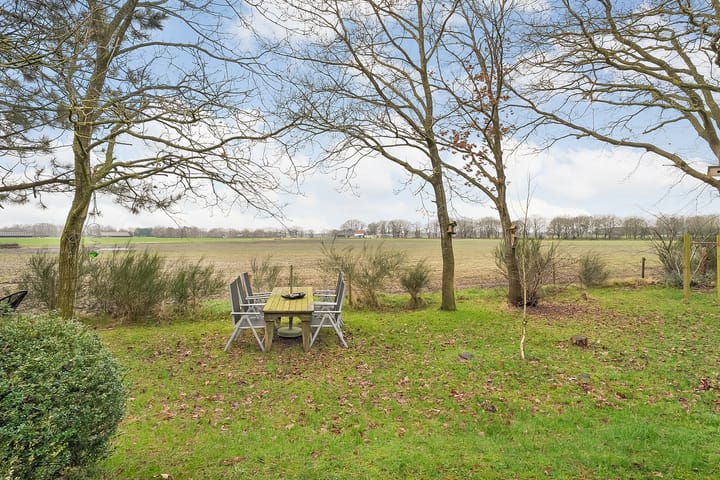 Photo 41 of Witteveen 20-Y