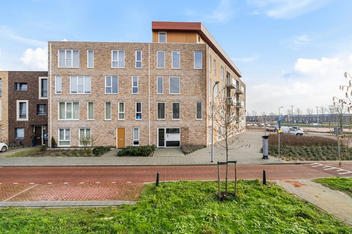 Foto 1 van Koolwitjelaan 91