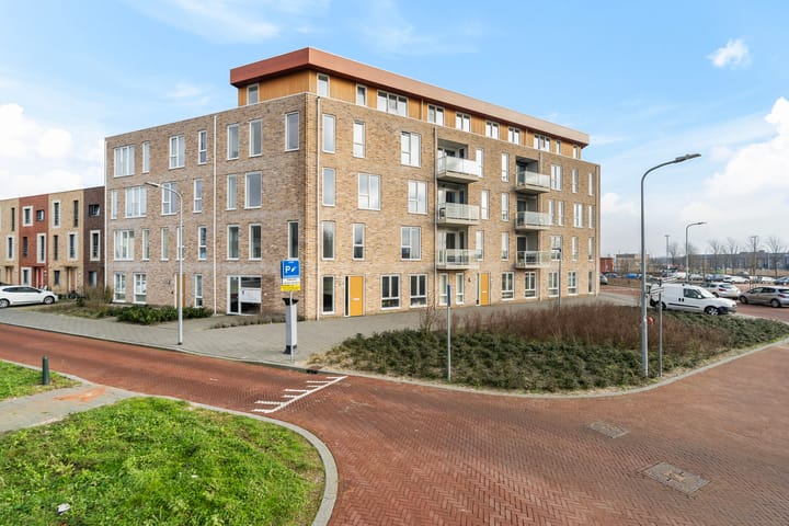 Foto 31 van Koolwitjelaan 91