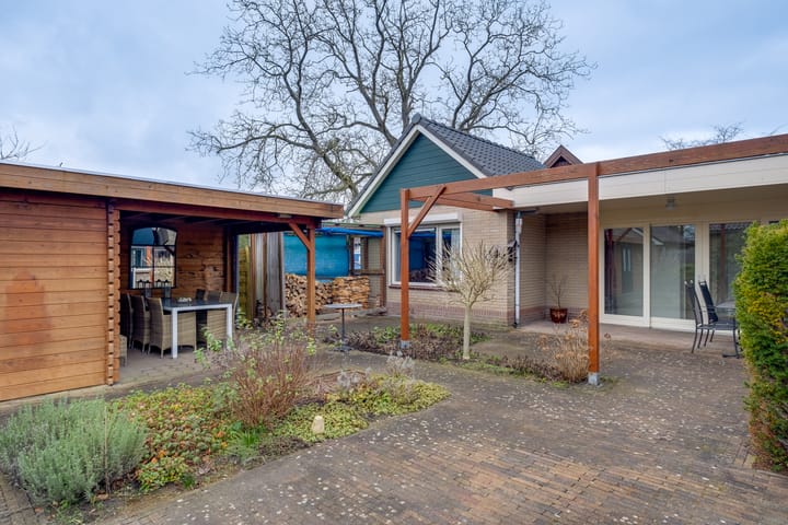 Foto 24 van Beatrixlaan 2