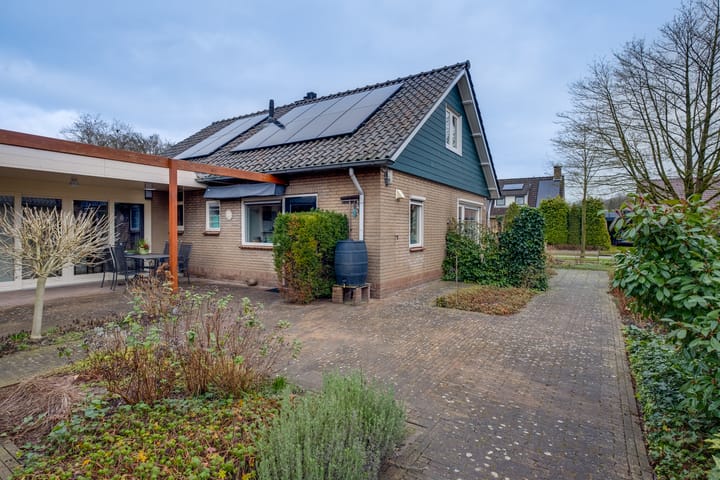 Foto 25 van Beatrixlaan 2