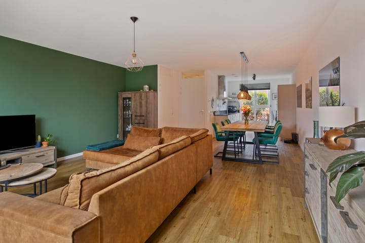 Foto 12 van Annie M.G. Schmidthof 1