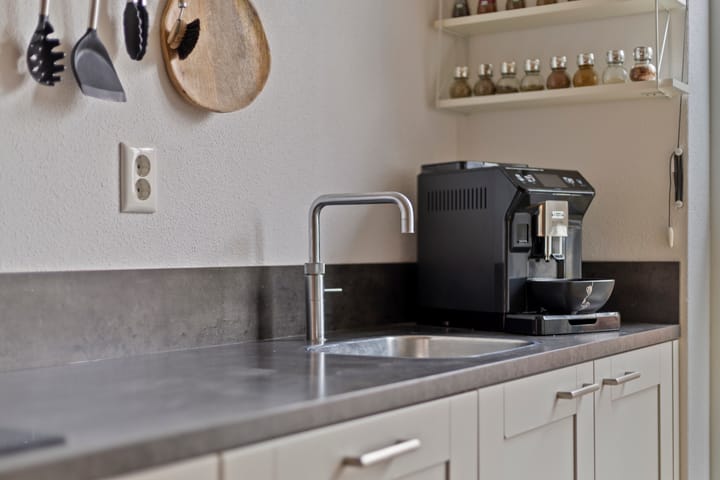 Foto 18 van Annie M.G. Schmidthof 1