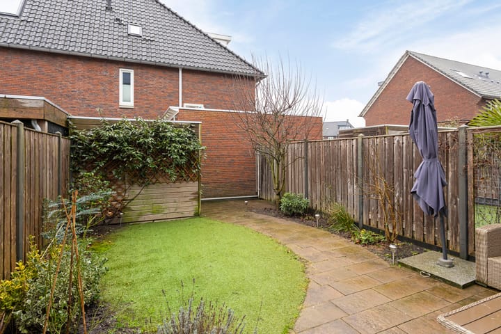 Foto 38 van Annie M.G. Schmidthof 1