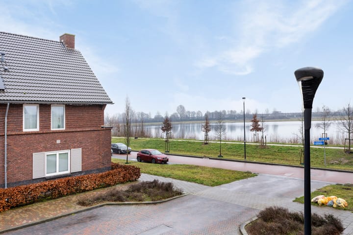 Foto 42 van Annie M.G. Schmidthof 1