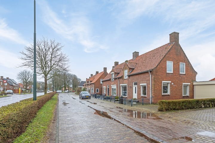 Foto 1 van Julianastraat 42