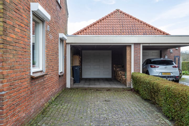 Foto 44 van Julianastraat 42