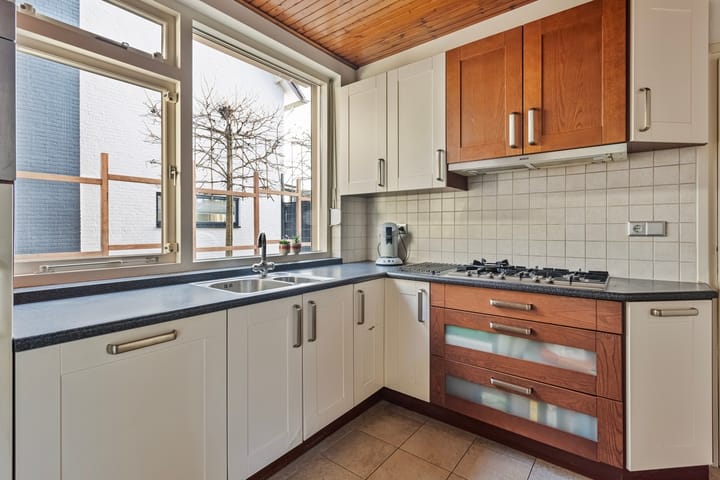 Foto 15 van Pentelstraat 10