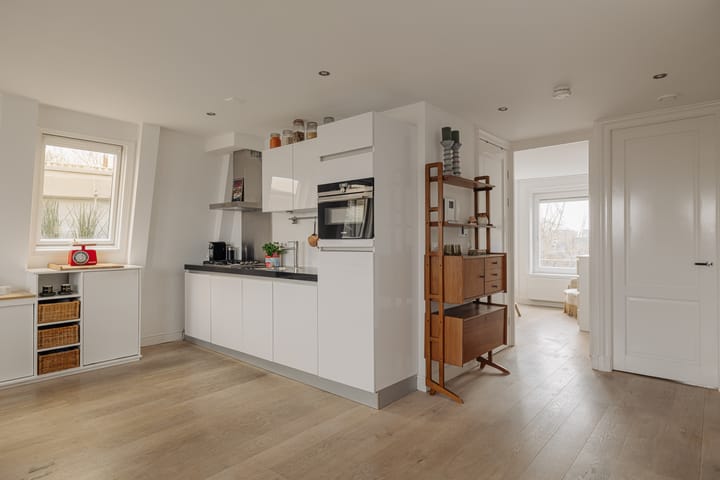 Photo 8 of Nassaukade 66-4