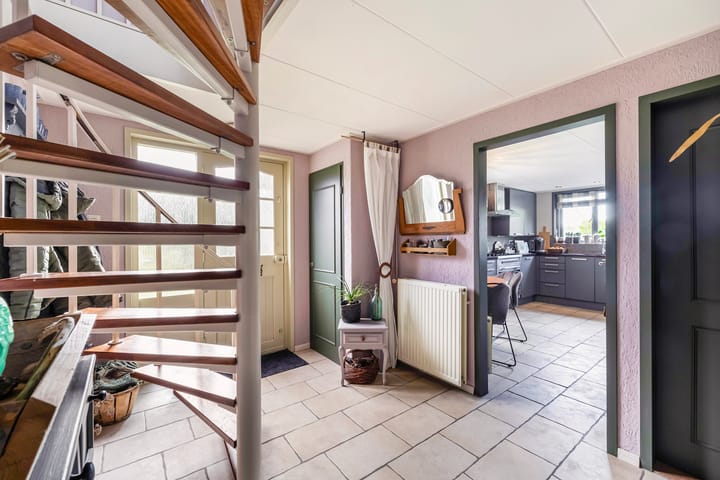 Foto 15 van Dorpsweg 50