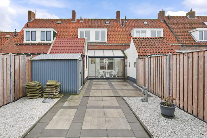 Foto 3 van Middenhofsingel 10