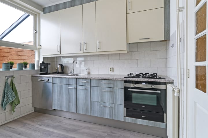 Foto 9 van Middenhofsingel 10