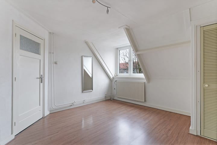 Foto 17 van Middenhofsingel 10