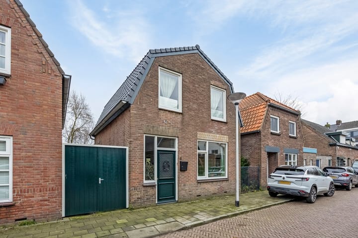 Foto 8 van Ben van Dorststraat 8