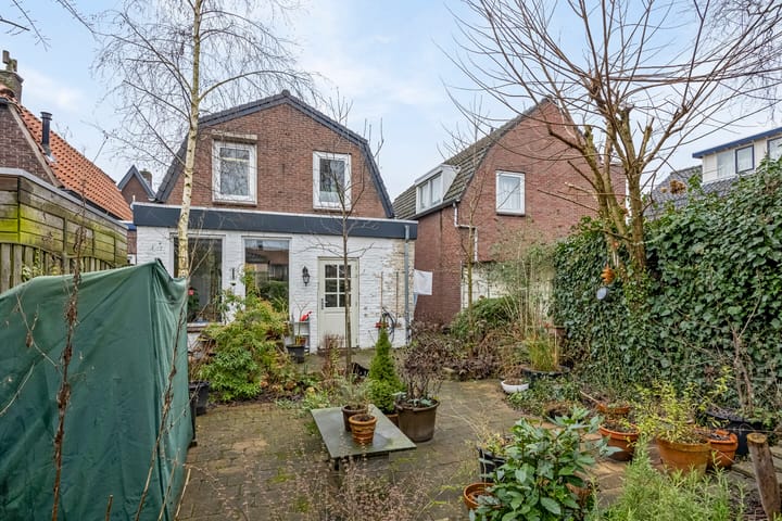 Foto 36 van Ben van Dorststraat 8