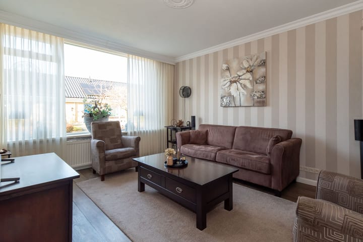 Foto 10 van Van Broekhuizenstraat 68