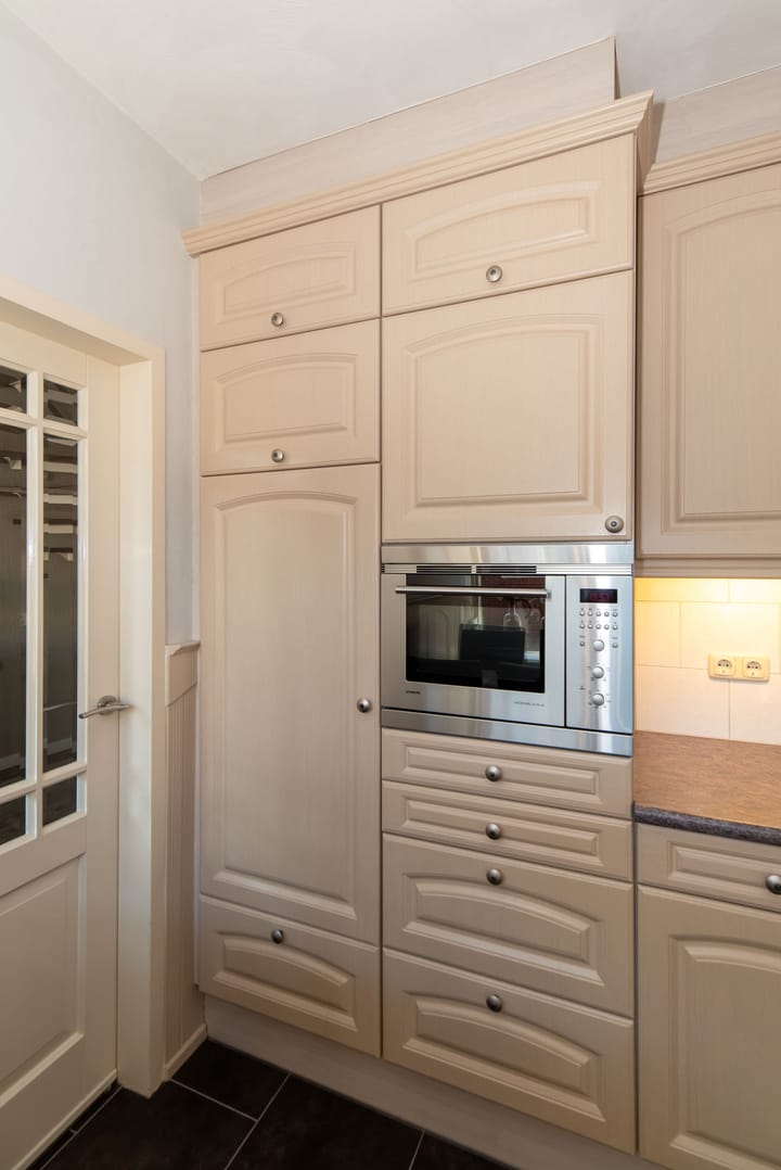 Foto 15 van Van Broekhuizenstraat 68