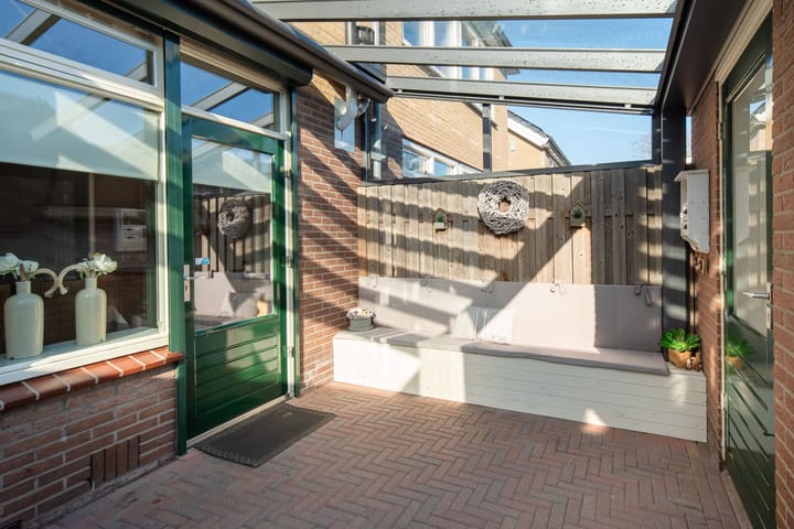 Foto 40 van Van Broekhuizenstraat 68