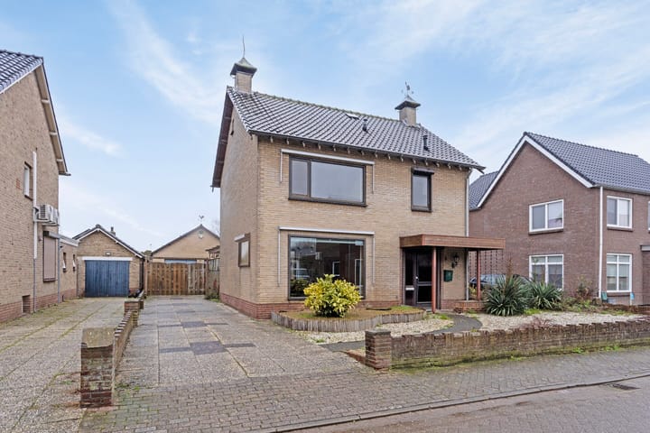 Foto 1 van Vossenbosstraat 8